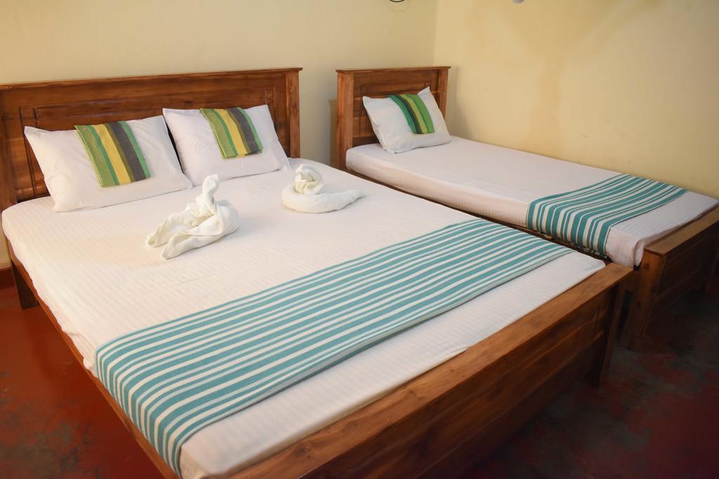 Ranliya Lodge Anurâdhapura Extérieur photo